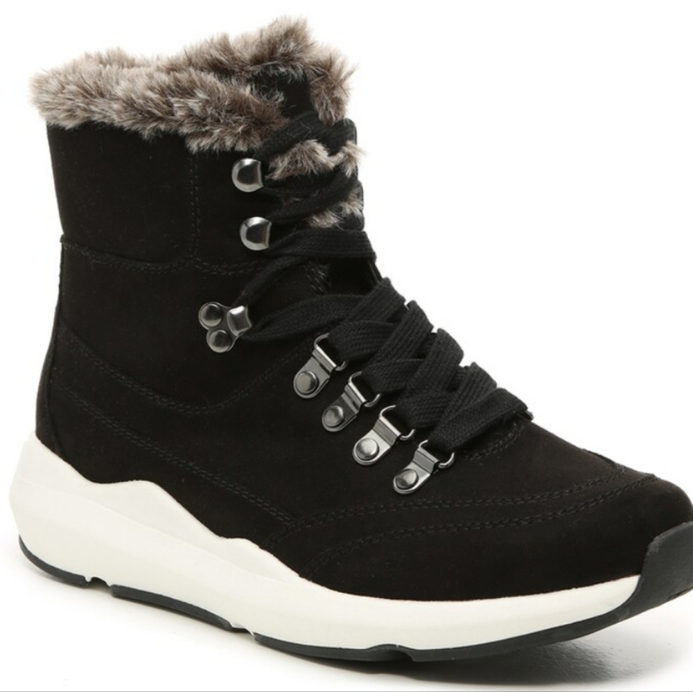 JLo Gerald Hiker Boots